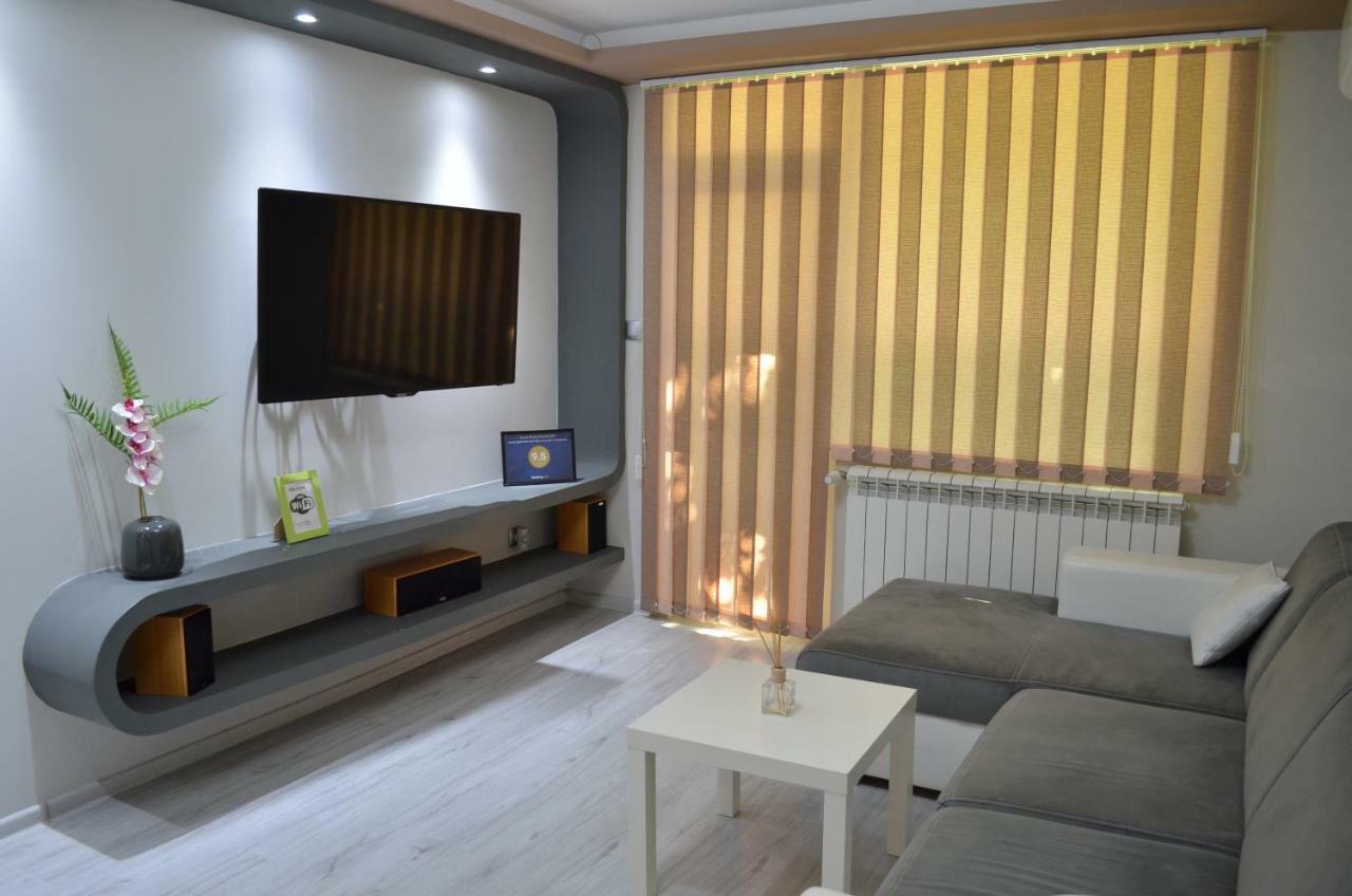 Luxury Apartment Near Varna, Located In Targovishte Zewnętrze zdjęcie